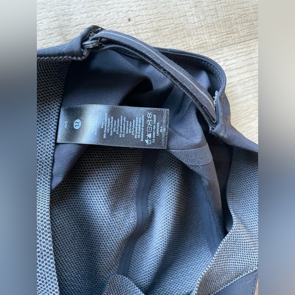 Lululemon -Men's Fast and Free Running Hat - Picture 4 of 5